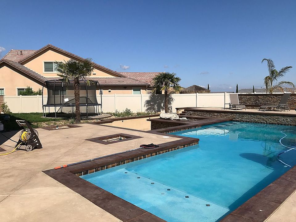 2nd image of 11880 Viola Cir
