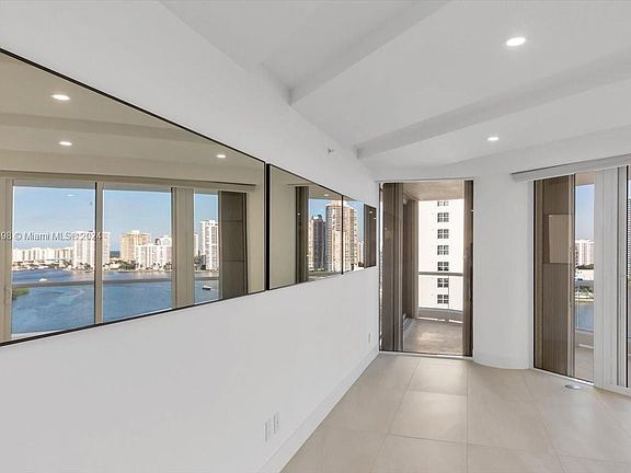 5th image of 7000 Island Blvd APT 1607