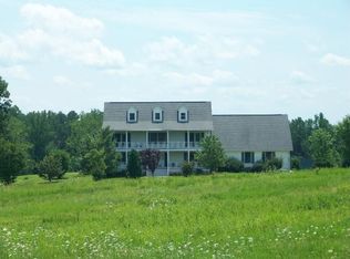 812 Tip Ln, Brookneal, VA 24528