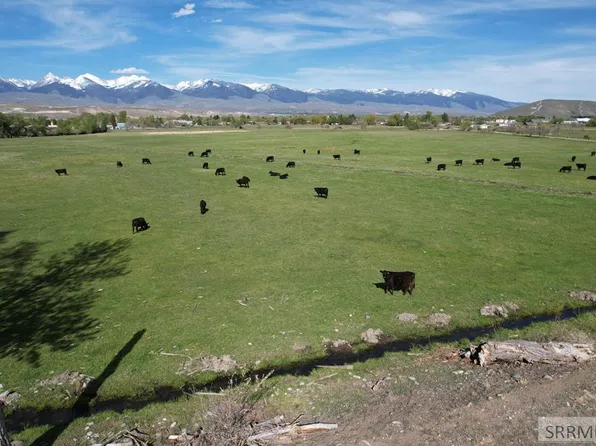 S Saint Charles St, Salmon, ID 83467