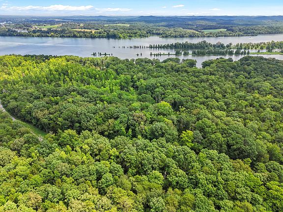 4th image of 31 Armstrong Ferry Rd