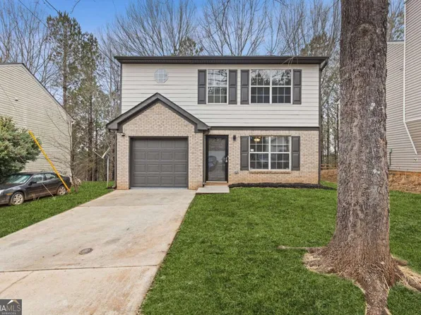 7074 Ravenwood Ln, Lithonia, GA 30038