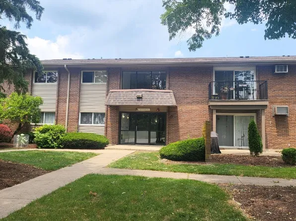 2300 Old Tavern Rd APT 201, Lisle, IL 60532