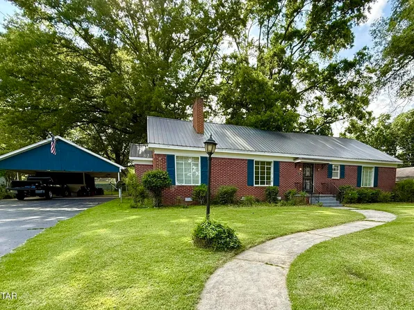 521 Crook Ave, Henderson, TN 38340