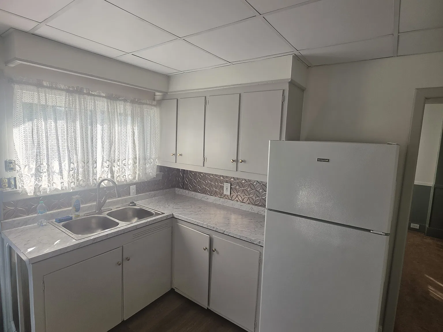 1 bed, 750 sqft, $850 — Photo 2