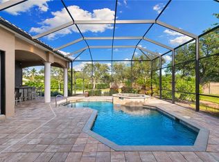 983 Tivoli Dr, Naples, FL 34104