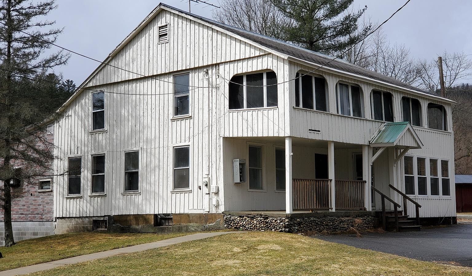 1990 Main Street, Cavendish, VT 05142 Zillow