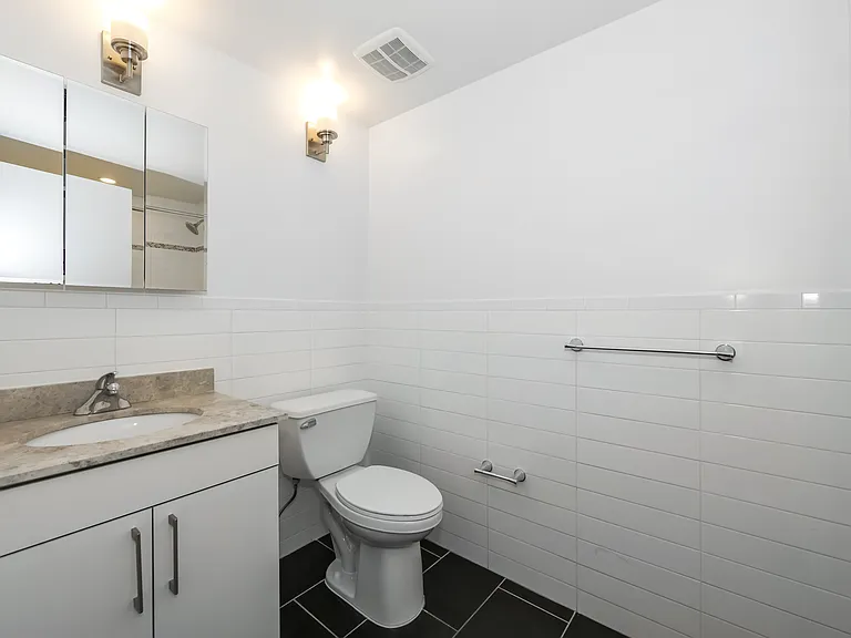 1701 Park Ave #908 — Photo 24