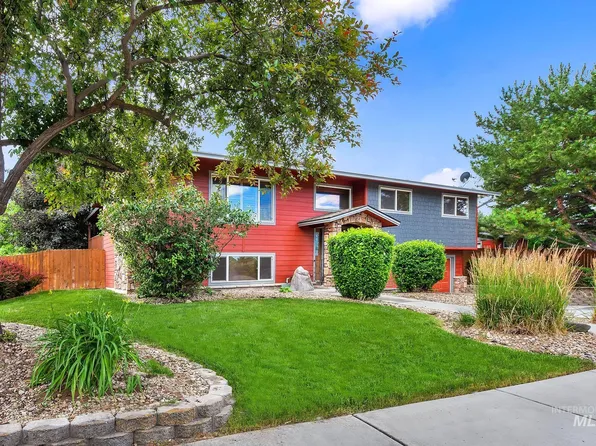 9551 W Birmingham Dr, Boise, ID 83704