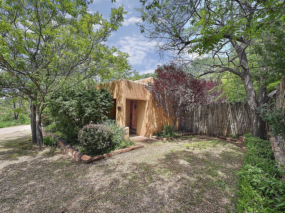 631 Garcia St, Santa Fe, NM 87505 Zillow