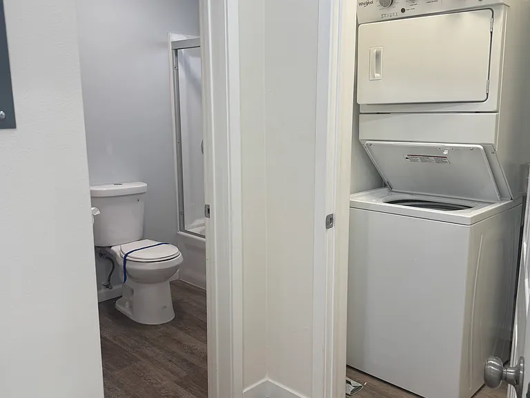 1411 S Bonnie Brae St #102 — Photo 12