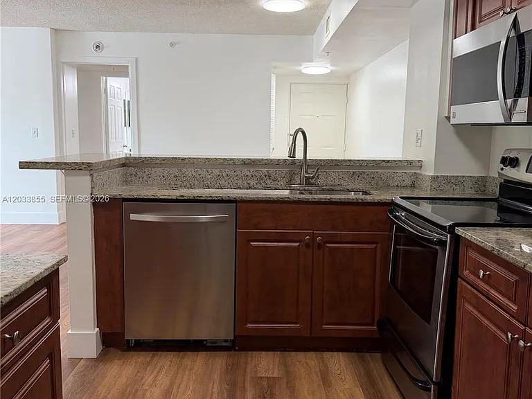 2620 S University Dr #209 — Photo 2