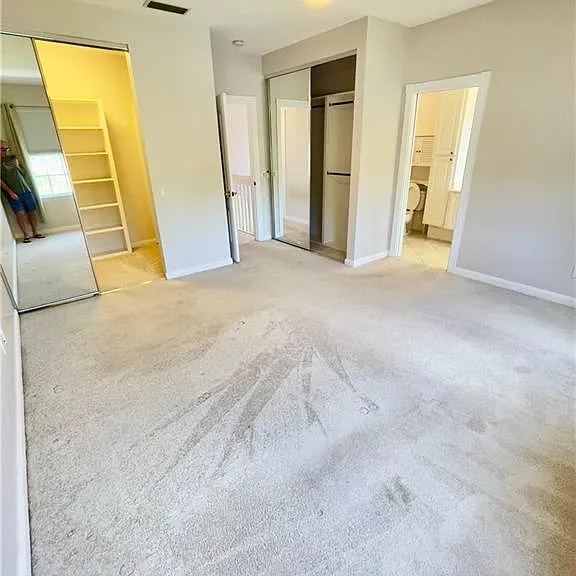 5669 Cove Cir — Photo 12