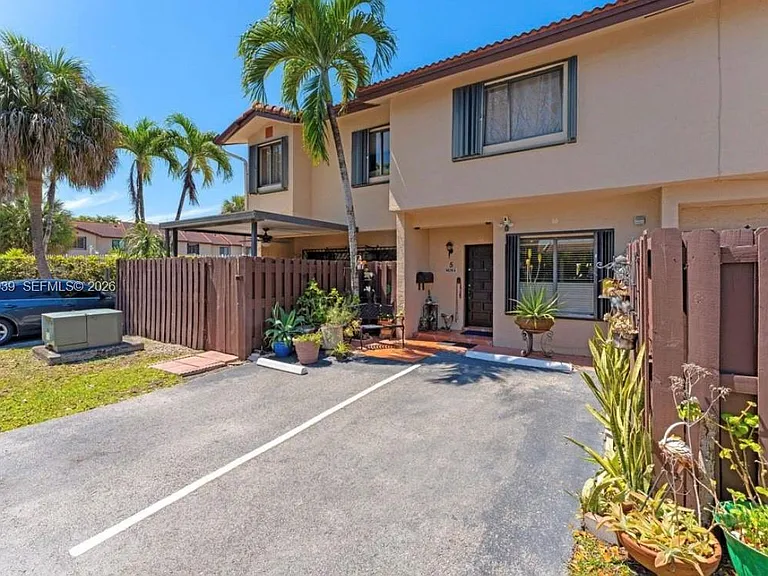 14205 SW 57th Ln #6-A-6 — Photo 1
