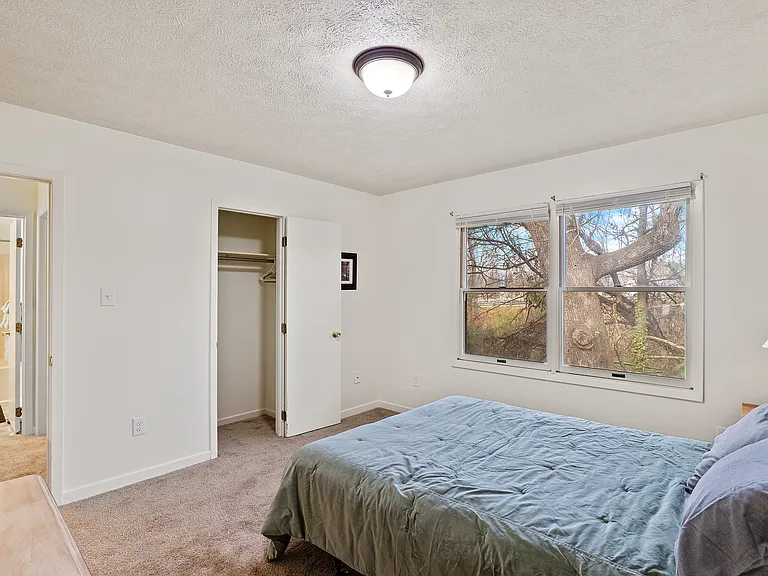 1 Rosecrest St #1C — Photo 14