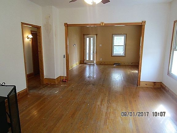 5th image of 110 N Rebecca St
