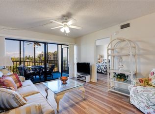 21490 Bay Village Dr APT 162, Fort Myers Beach, FL 33931