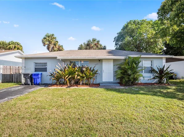 604 SW 76th Ter, Pompano Beach, FL 33068