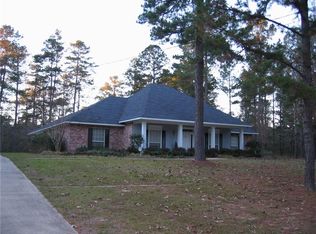 590 Maison Rue Dr, Woodworth, LA 71485