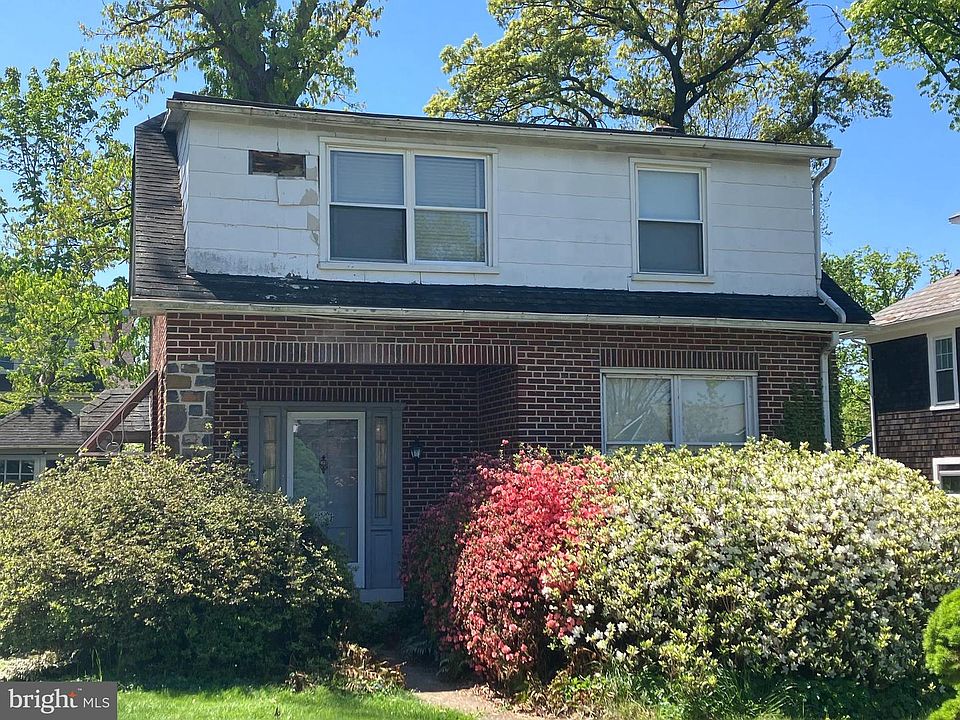 2nd image of 3203 Tyndale Ave