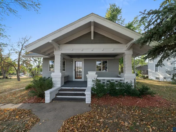 206 Broad St, Alcester, SD 57001