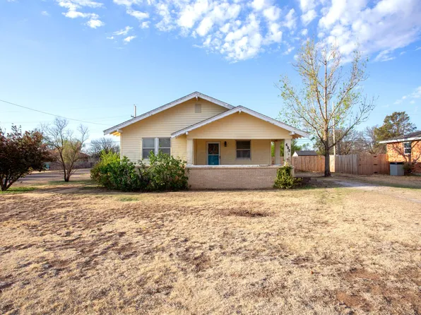 406 7th Ave, Canyon, TX 79015