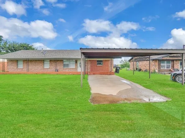 618 E Baseline Rd, Tipton, OK 73570