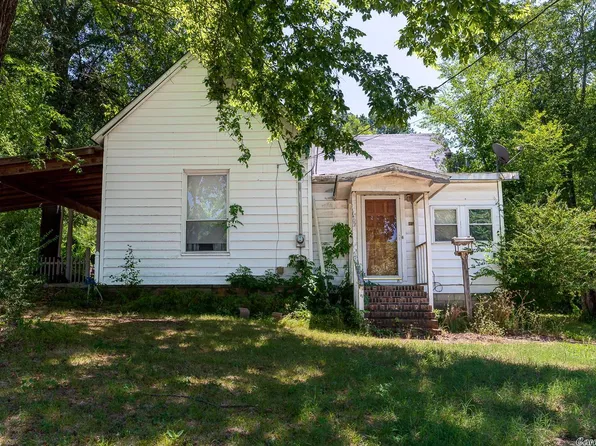 611 N Roseville St, Paris, AR 72855