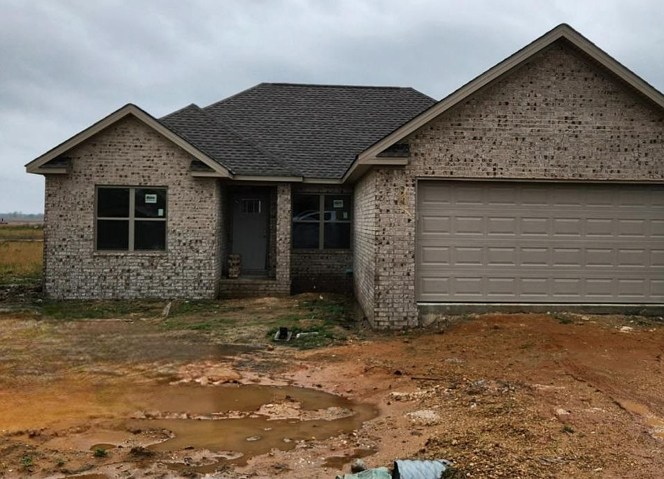 1st image of 1403 Ryan Dr
