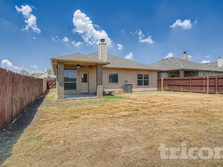 8508 Axis Deer Run — Photo 12
