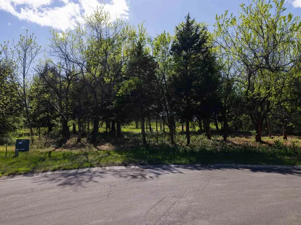 0 SW 43rd Ct Lot B-10, Topeka, KS 66610