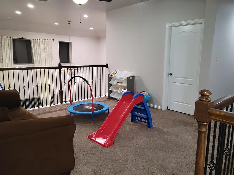 19815 Amber Village Ln — Photo 60