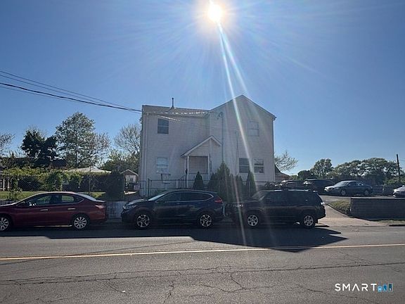2nd image of 142 Front Avenue