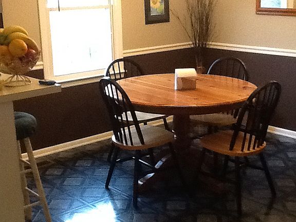 Eat in kitchen with bar