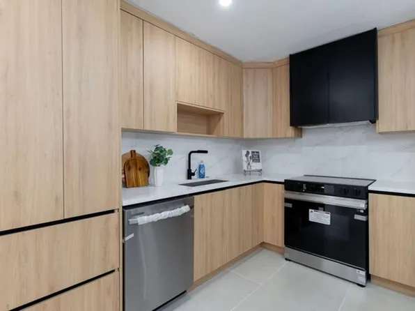 4330 NE 13th Ave, Oakland Park, FL 33334