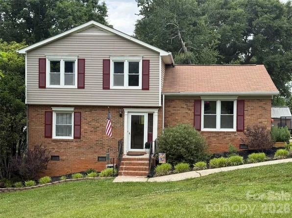 3306 Tamworth Ln, Gastonia, NC 28052