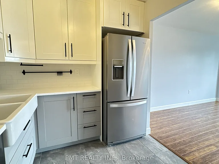 65 Highland Cres #303 — Photo 7