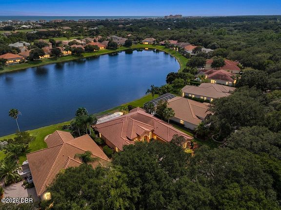 5th image of 56 Oak View Cir W