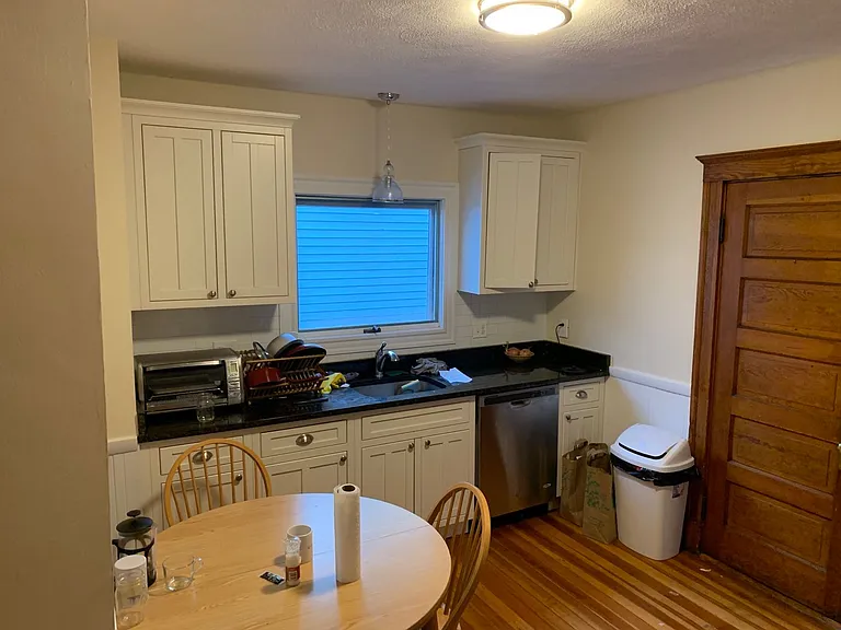 248 Boston Ave #3C — Photo 9