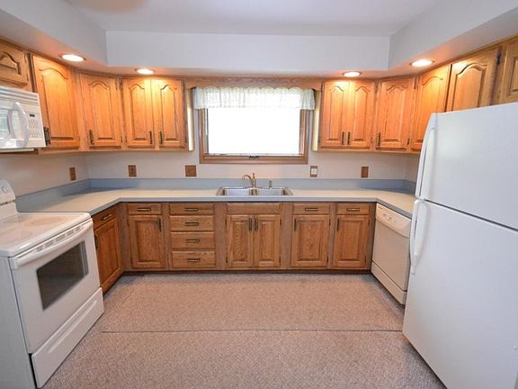 4th image of 56809 Brightwood Blvd