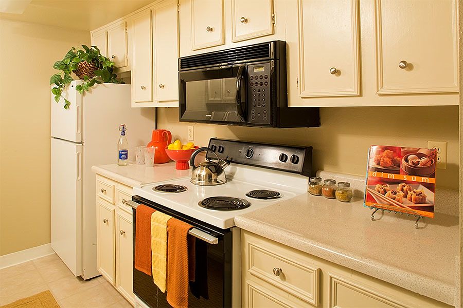 2nd image of 745 International Blvd APT 93