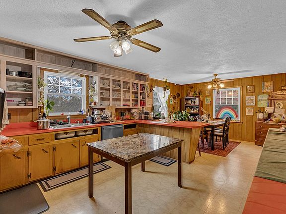 8th image of 5881 Burgess Falls Rd