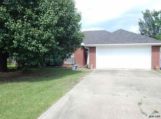 106 Hickory Rd, Bullard, TX 75757