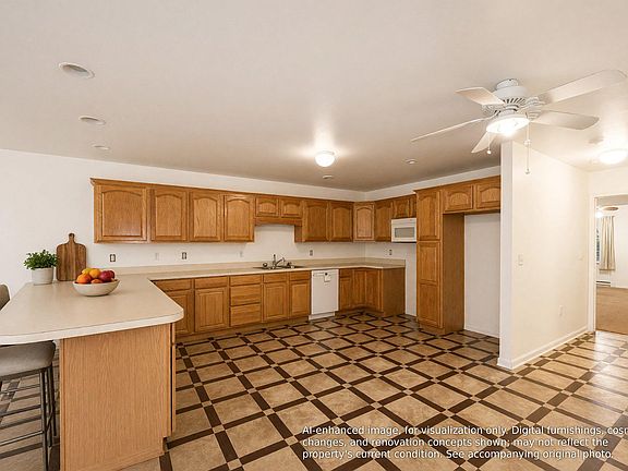 5th image of 756 Largo Dr