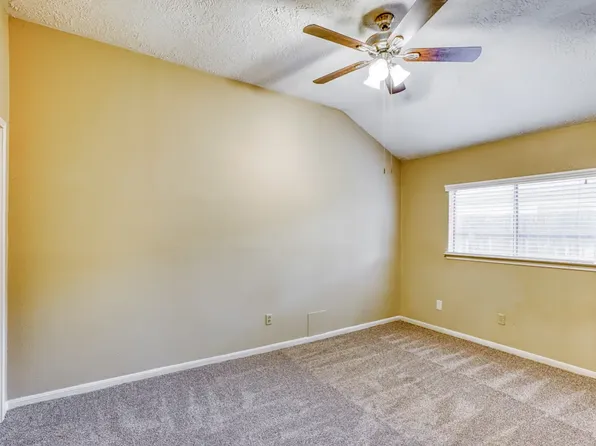 10006 Twilight Moon Dr, Houston, TX 77064