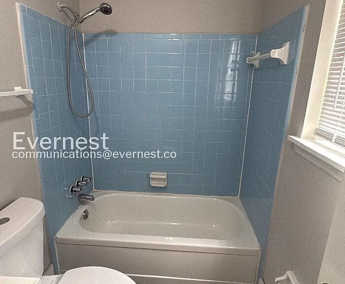 596 Crestmont Ct — Photo 17