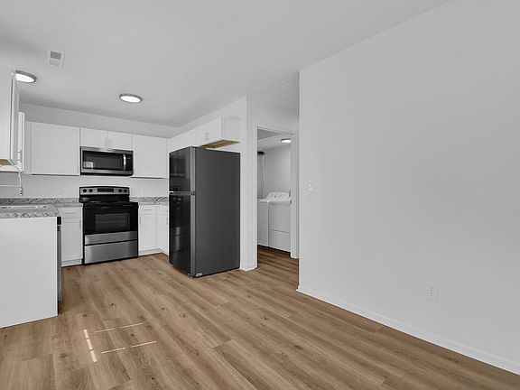 2nd image of 4965 Cherry Bluff Ct #731f28777