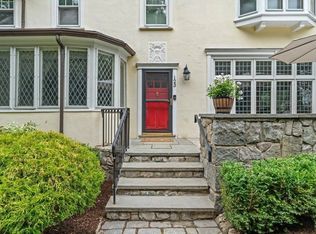 123 Garden St, Needham, MA 02492