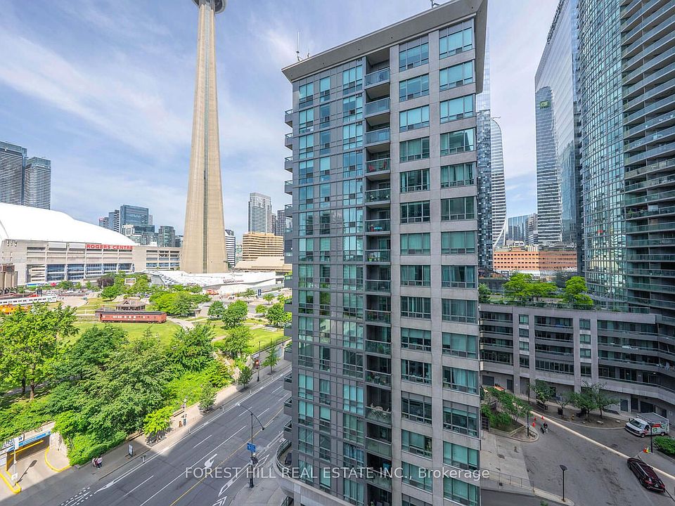 1st image of 25 Lower Simcoe St #1120