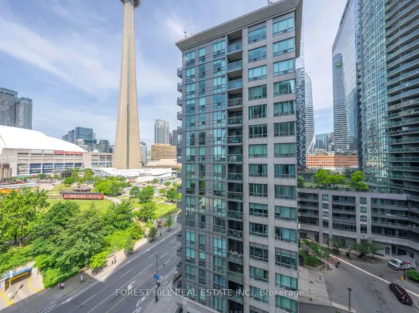 25 Lower Simcoe St #1120, Toronto, ON M5J 3A1